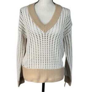 Frye and Co oatmeal v-neck balloon sleeve open knit women’s sweater.